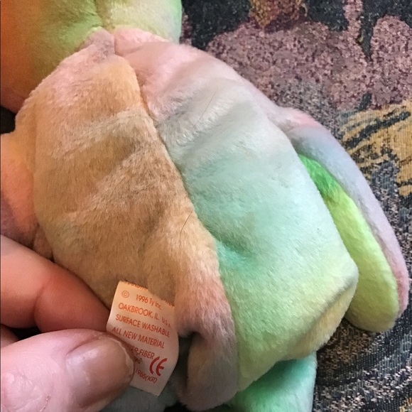 Rare 1996 Peace Bear beanie baby WITH TAG ERRORS - Picture 3 of 8